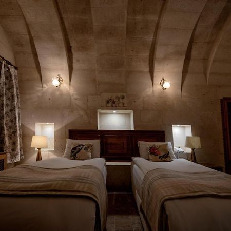 Sinasos Palace Cave Hotel Ürgüp Kültér fotó