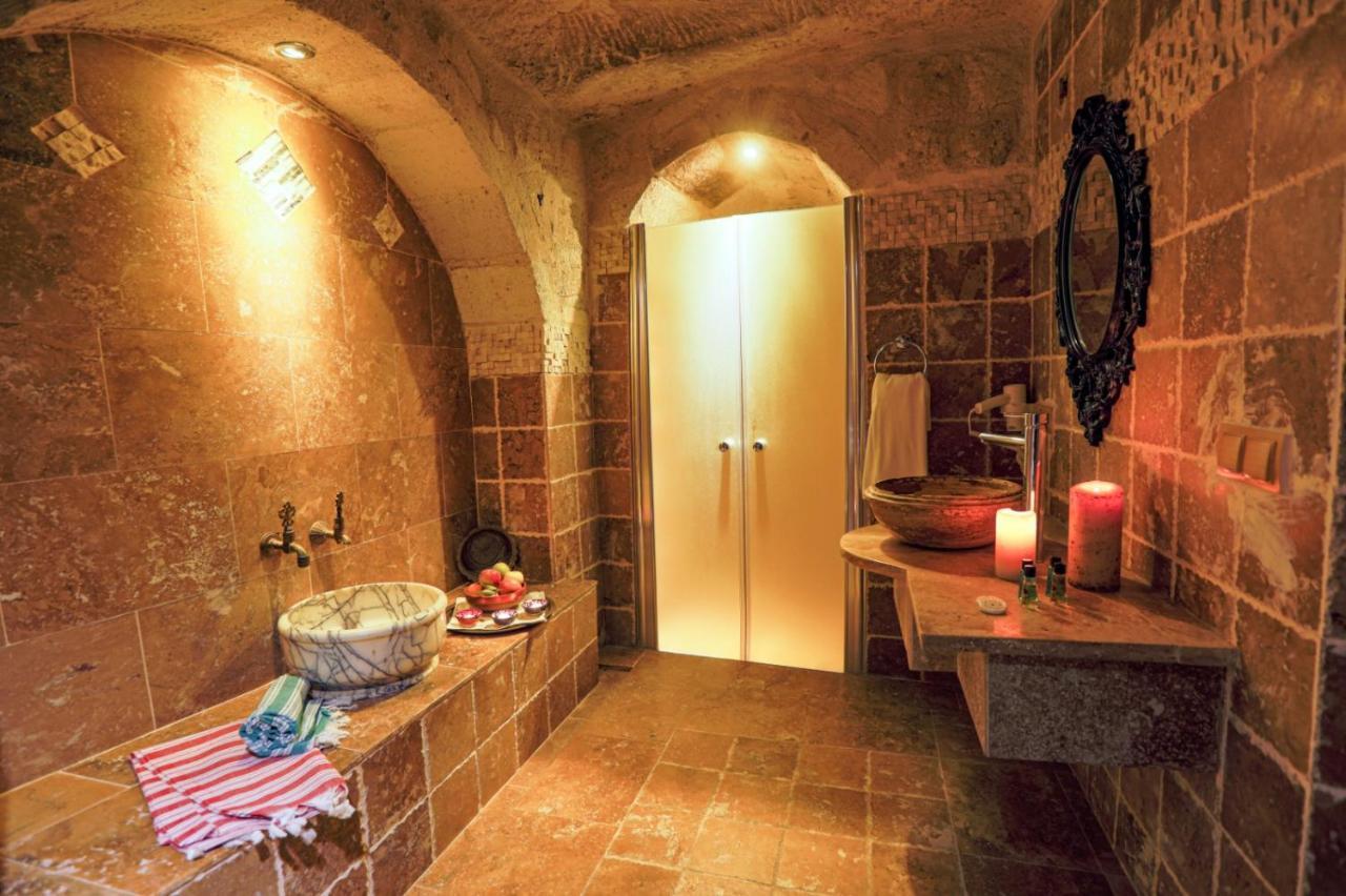 Sinasos Palace Cave Hotel Ürgüp Kültér fotó
