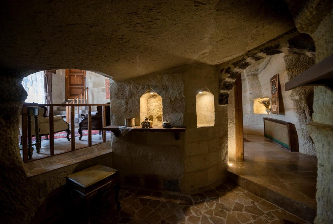 Sinasos Palace Cave Hotel Ürgüp Kültér fotó