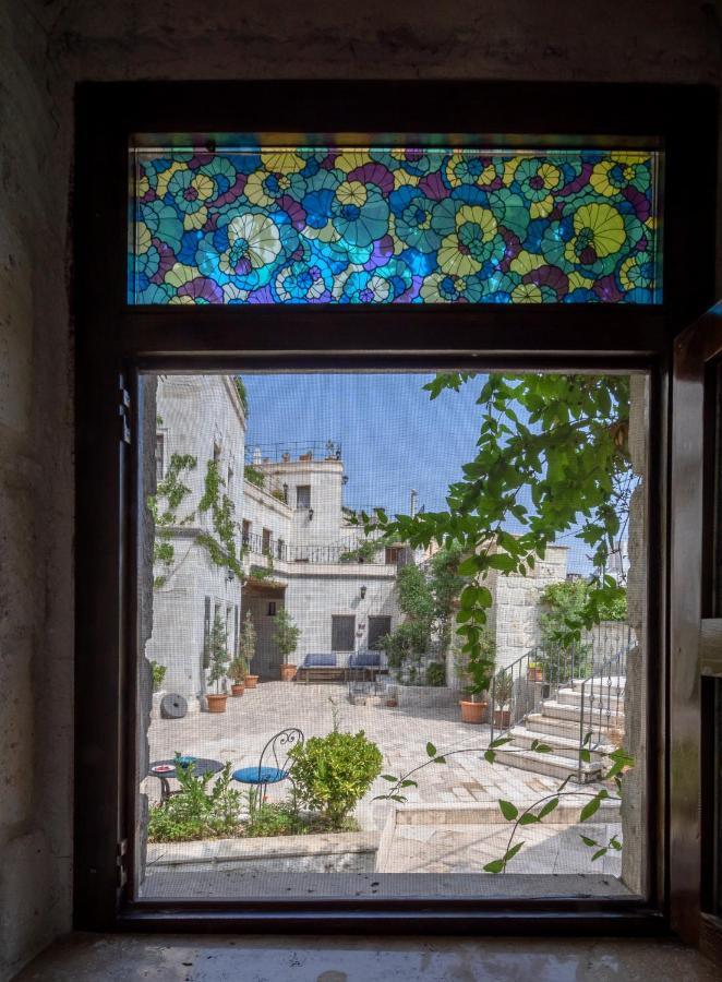 Sinasos Palace Cave Hotel Ürgüp Kültér fotó