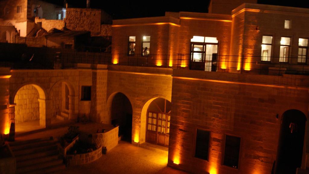 Sinasos Palace Cave Hotel Ürgüp Kültér fotó