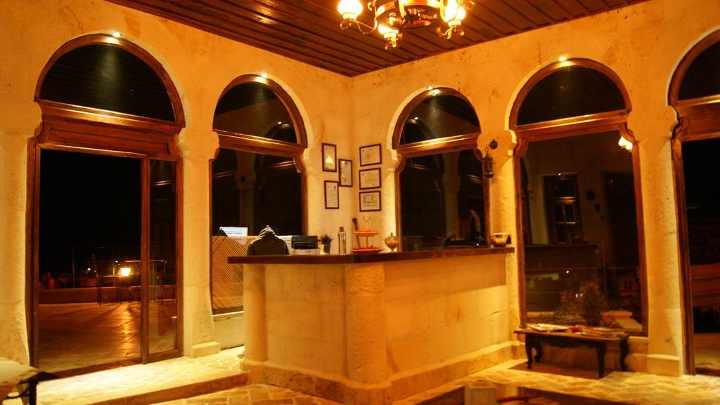 Sinasos Palace Cave Hotel Ürgüp Kültér fotó