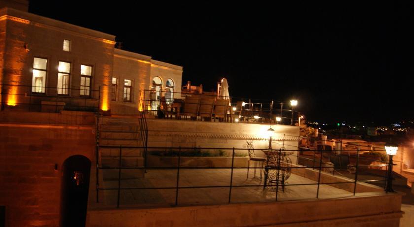 Sinasos Palace Cave Hotel Ürgüp Kültér fotó