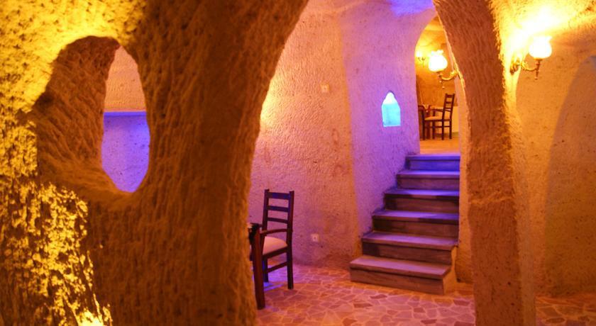 Sinasos Palace Cave Hotel Ürgüp Kültér fotó